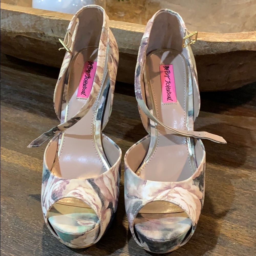 Betsey Johnson Heels